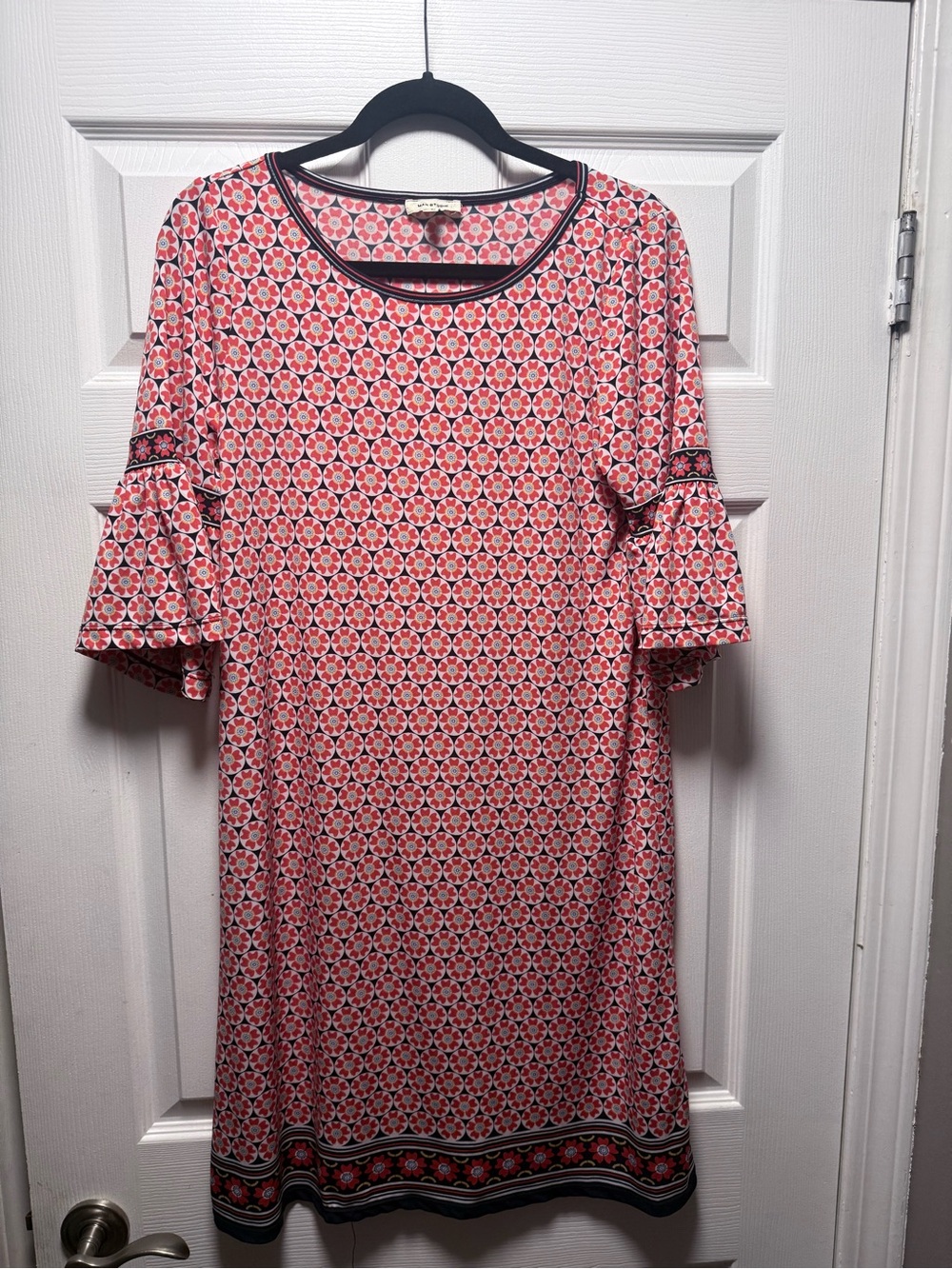 Max Studio Women's Orange Patterned Shift Dress with Flutter Sleeves